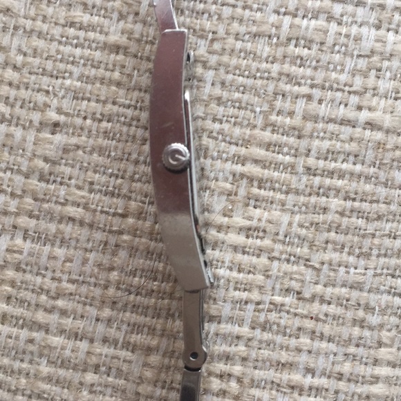 Gucci Watch - Picture 6 of 6